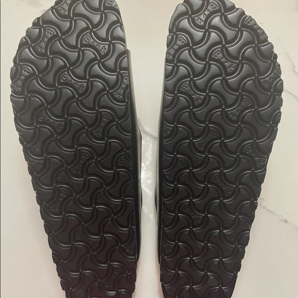 SOLD - Picture 4 of 7